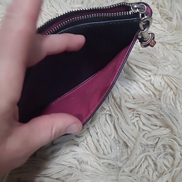 COACH Chelsea Black Pebbled Leather Zip Wristlet Wallet 7 x 4.5 in. - Picture 8 of 9